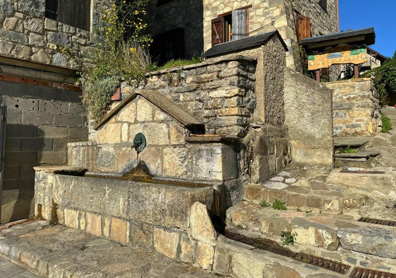 Appartamento Caldares Exclusivo Atico En El Pueyo De Jaca Panticosa Esterno foto